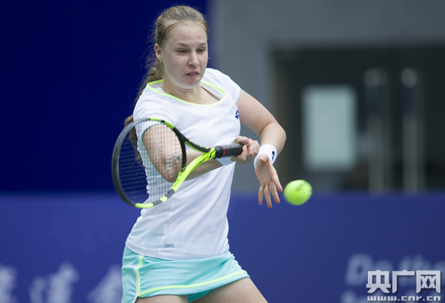 提供了一个 提供了一个